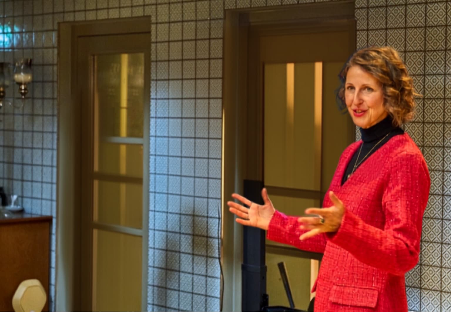 Judith Juhnke in a leadership consulting conversation
